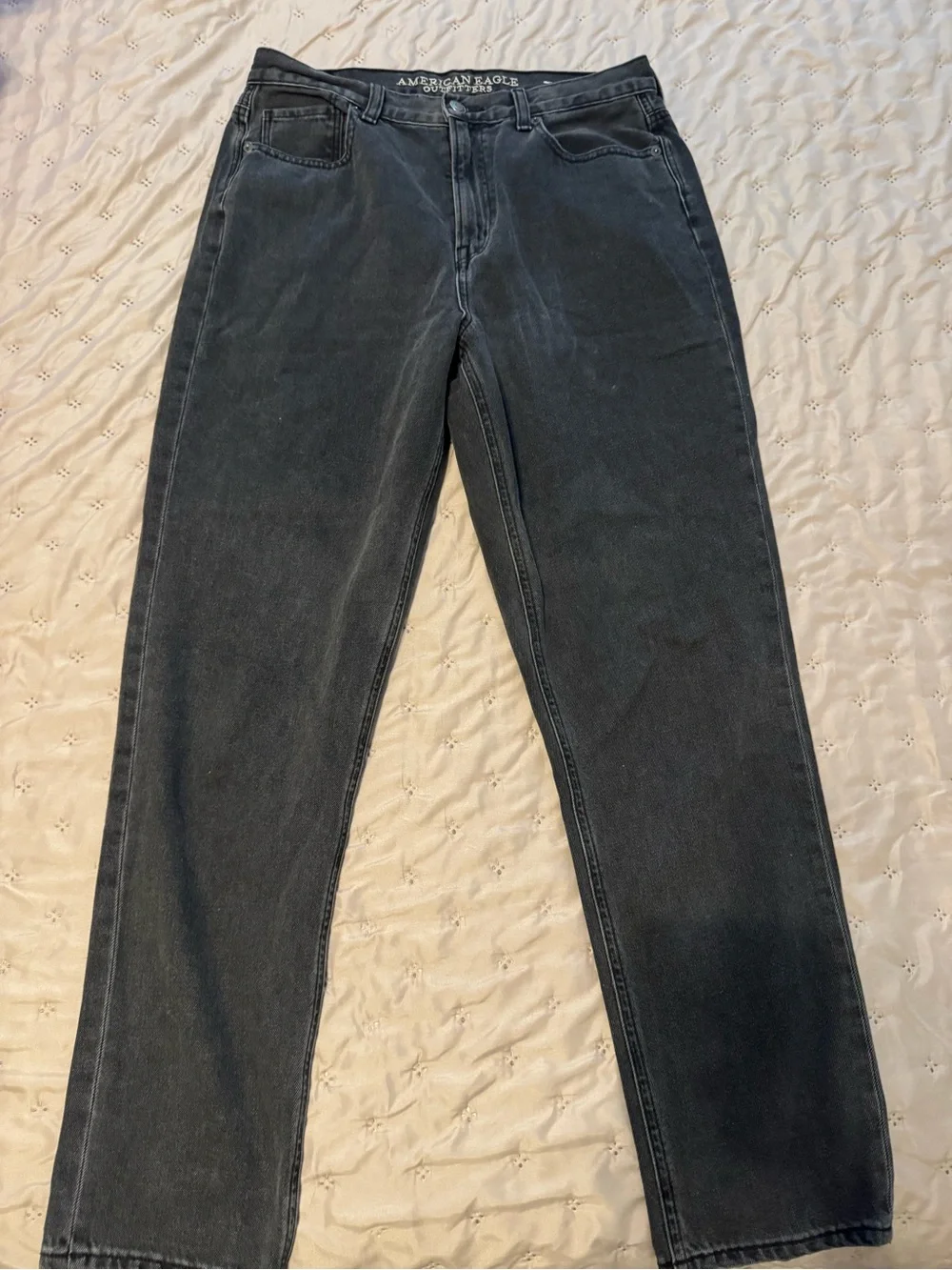 American Eagle Outfitters Mom Jeans- Long Length SIZE 10